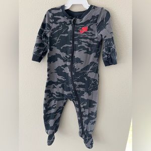 Nike Baby onesie track suit